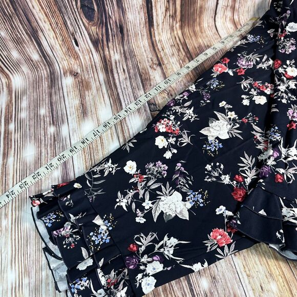 NEW Lane Bryant THE ALLIE Slim Ankle Women Size 20 Flower Capri Crop Pants 41x24 - Picture 8 of 10